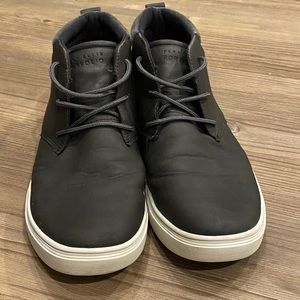 Perry Ellis Portfolio “Stephen” men’s shoes size 9